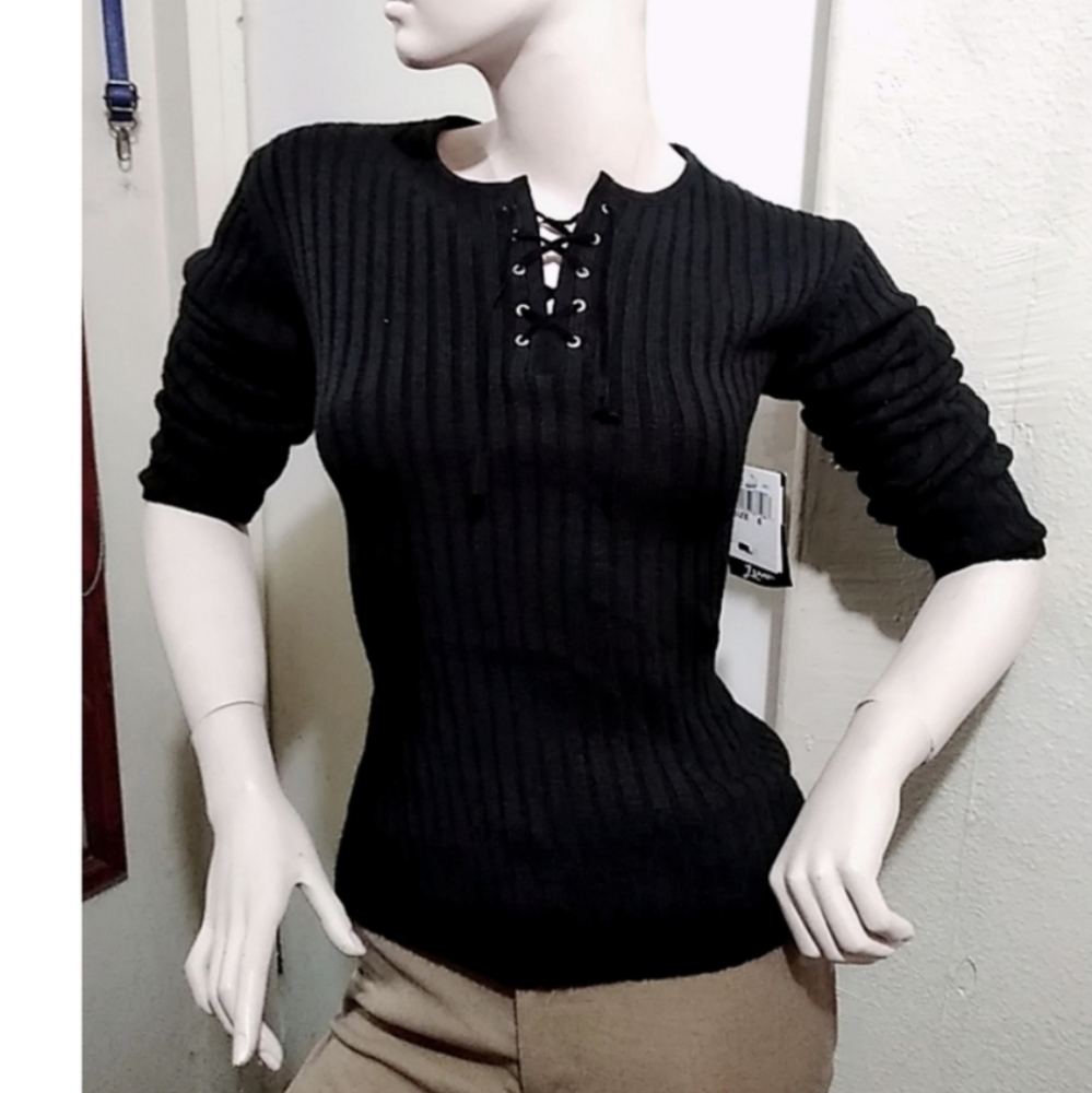 Lond sleeve Sweater by Lennie lny new York (c1)